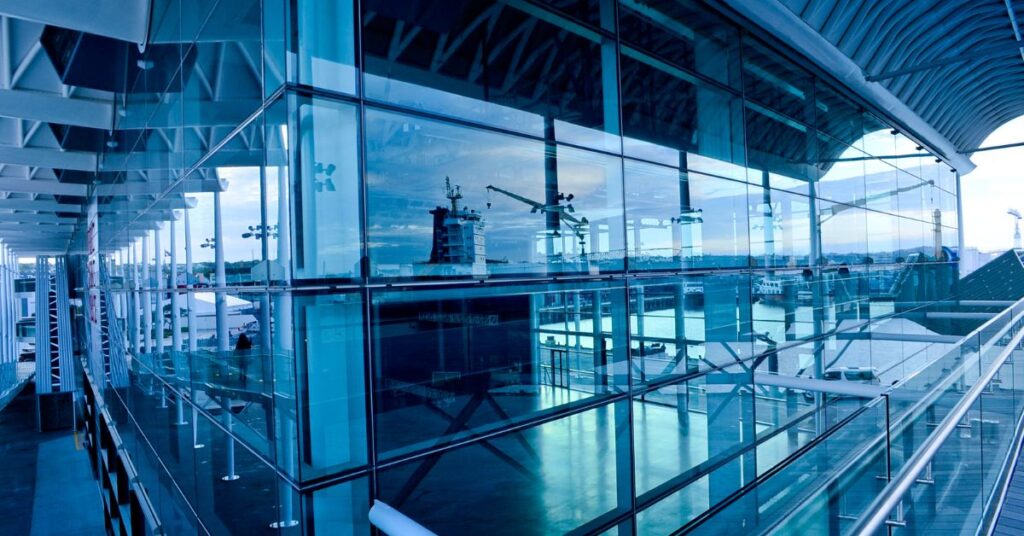 Open vs. Closed Double-Skin Curtain Wall Systems: A Comparative Analysis of Advantages and Disadvantages