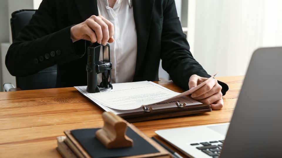 How can I get an American document notarized in Israel?
